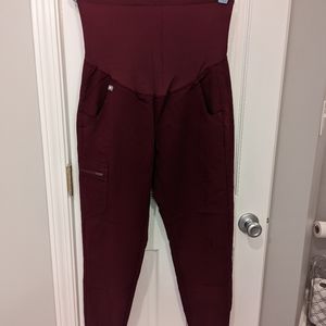 2 pairs of Figs Maternity Scrub Pants (lot of 2)